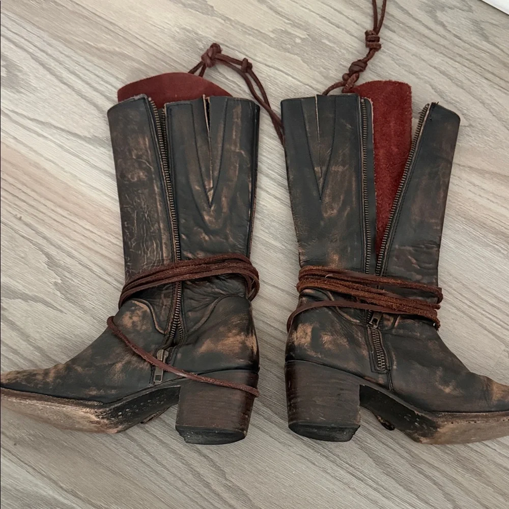 Frye Women's Distressed Brown Lace-Up Tall Boots - Picture 3 of 7